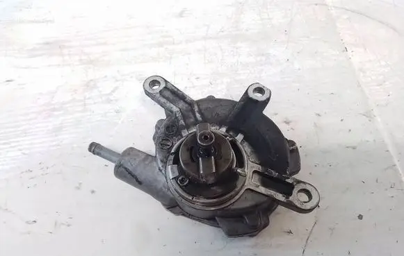 Lexus IS 220D-250-350 Vacuum pump