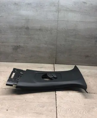 Peugeot 5008 (B) pillar trim (top) 9833347677 9833348577