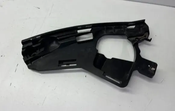 Volvo XC60 Headlight/headlamp mounting bracket 31383885
