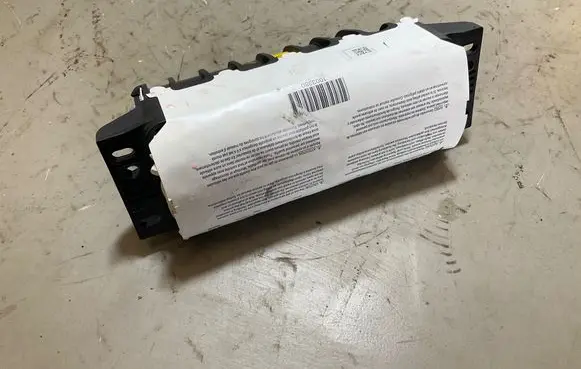 Audi Q7 4L Passenger airbag 4L0880204D