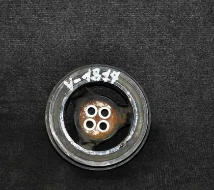 Mercedes-Benz E W212 Crankshaft pulley