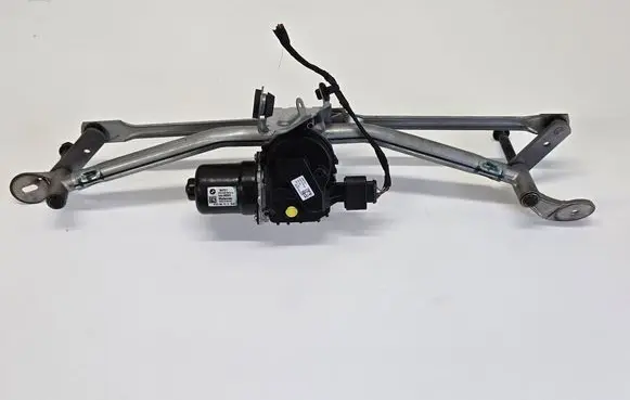 Front wiper linkage and motor