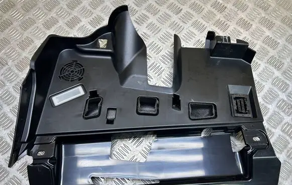 BMW 5 F10 F11 Dashboard lower bottom trim panel 9166702 10822910 9193005