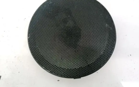 Side speaker trim/cover