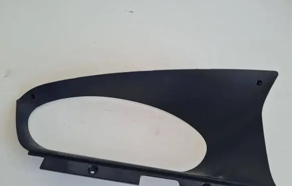 Iveco Daily 35.8 - 9 Dashboard trim 3802538