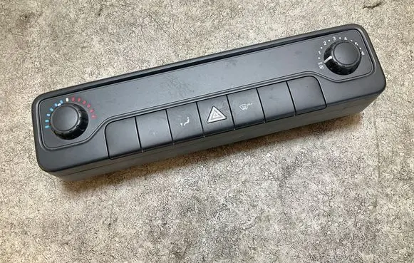 Mercedes-Benz Sprinter W907 W910 Climate control unit A9079054006 ZGS001