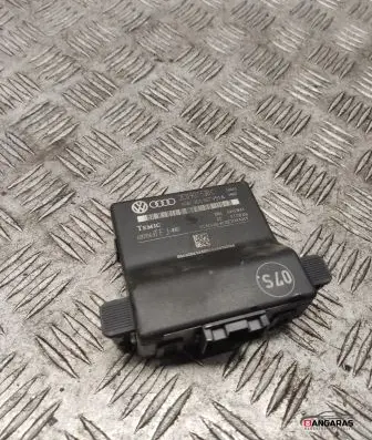 Volkswagen PASSAT B6 Gateway control module 3c0907530c