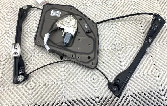 Skoda Superb B6 (3T) Front door window regulator with motor 3T0837402B