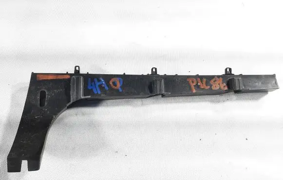 Audi A8 S8 D4 4H Rear bumper mounting bracket 4H0807454C