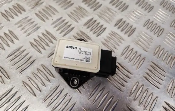 Toyota Auris 150 ESP acceleration yaw rate sensor 8918306010