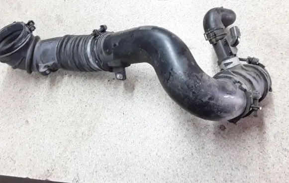 Mazda CX-5 Mass air flow meter SH0113225 SH0113231