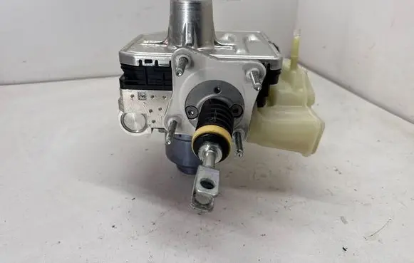 Ford Escape IV Brake booster LX6C2D335MH LX6C2C219MH LX6Z2B373J
