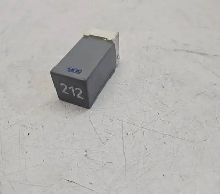 Volvo S70 V70 V70 XC Other relay 9459847