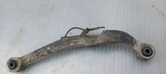 Nissan Qashqai Rear control arm