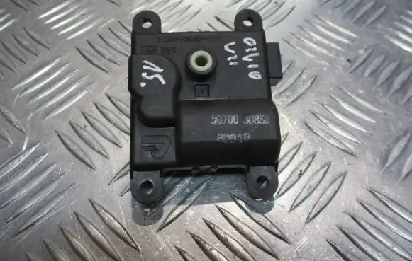 Honda Civic Central body control module 3G700-30850
