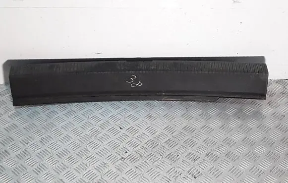 Volkswagen Golf IV Trunk/boot sill cover protection 1j9863459g