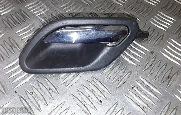 BMW M5 Loading door interior handle 8226049