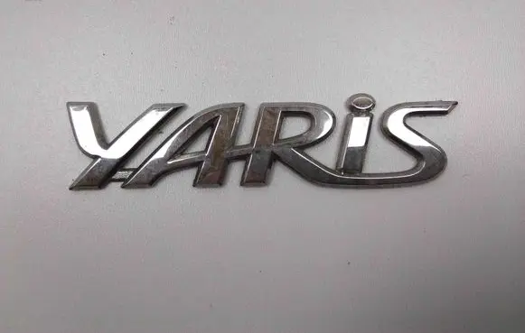 Toyota Yaris Manufacturers badge/model letters 754420D050