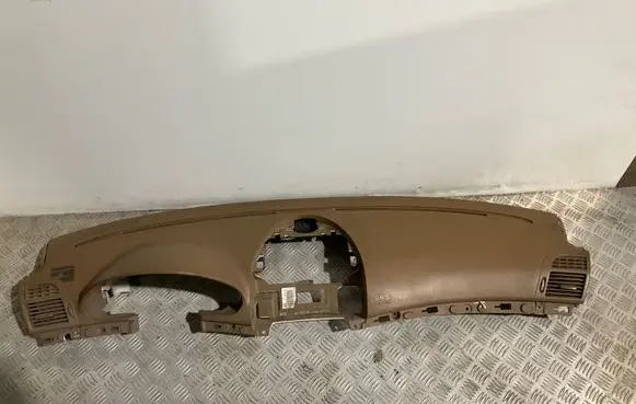 Mercedes-Benz E W211 Dashboard A2116800687