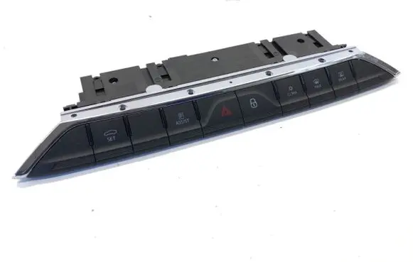 Skoda Octavia Mk4 Hazard light switch 5E3925200F