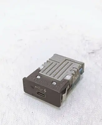 USB socket connector