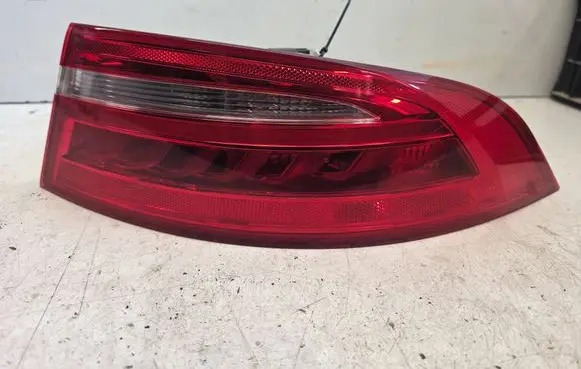 Jaguar XE Rear/tail lights GX7313404AJ