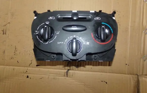 Peugeot 206 Climate control unit 96574405XT