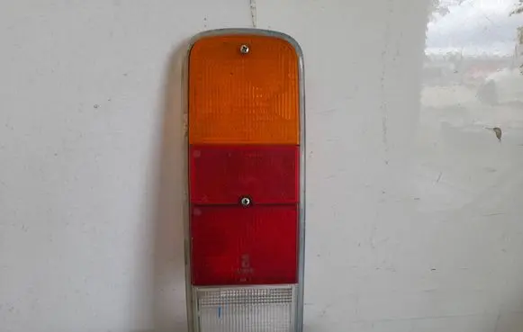 Volkswagen Transporter - Caravelle T2 Tail light lenses 43358R7