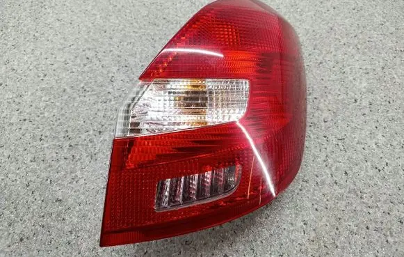 Skoda Fabia Mk2 (5J) Rear/tail lights 11C267TYC