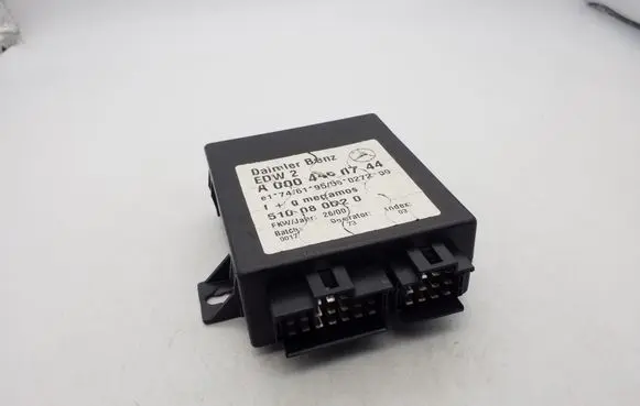 Mercedes-Benz Vito Viano W638 Other control units/modules A0004460744