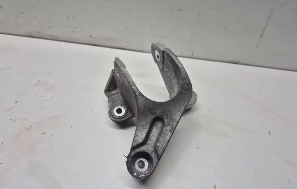 Chrysler Town u0026 Country V Engine mounting bracket 04809939AF