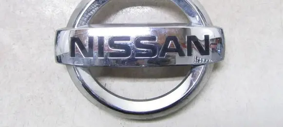 Nissan X-Trail T32 Manufacturer badge logo/emblem 628891JA0A