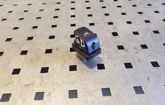 Electric window control switch