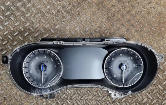 Chrysler Pacifica Speedometer (instrument cluster) 68436233AC P68436233AC