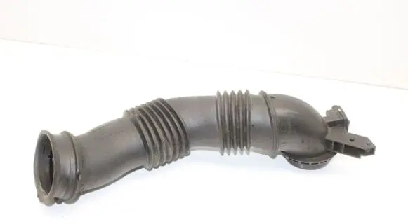 Ford Kuga II Air intake hose/pipe AV6112B624BB