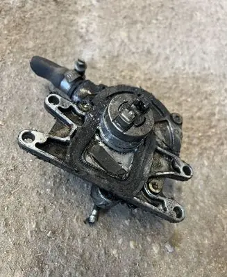 Opel Frontera B Vacuum pump 0252738 9053139