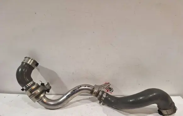 Renault Trafic III (X82) Air intake hose/pipe 00105-06A