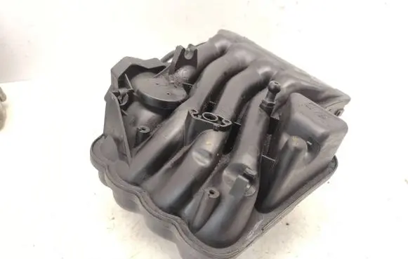 Volkswagen Caddy Intake manifold 06A133203BN