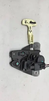 Chrysler Sebring (JS) Tailgate/trunk/boot lock/catch/latch 9217AA X7A26