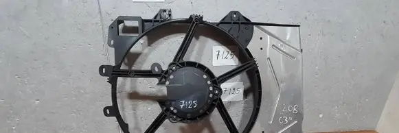 Citroen C3 Radiator cooling fan shroud 