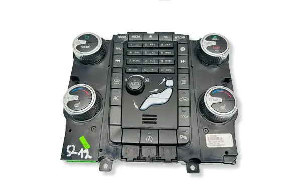 Volvo V70 Climate control unit 31398587 M4132200135 SN2001495693