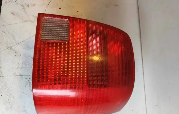 Volkswagen PASSAT B5 Rear/tail lights 3B9945112F