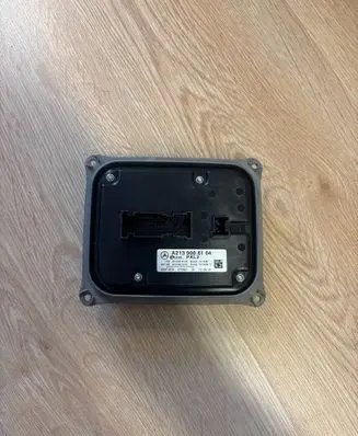Mercedes-Benz E W213 Headlight ballast module Xenon A2139006104
