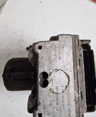 Mercedes-Benz Sprinter W901 W902 W903 W904 ABS Pump 0265220005 C2101058