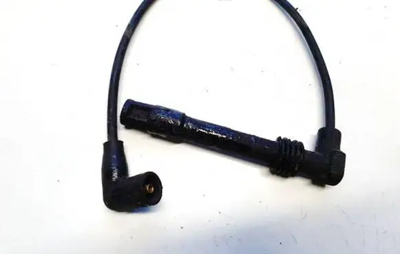 Audi A4 S4 B5 8D Ignition plug leads 