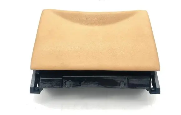 Maserati Quattroporte Dashboard storage box/compartment 67489700