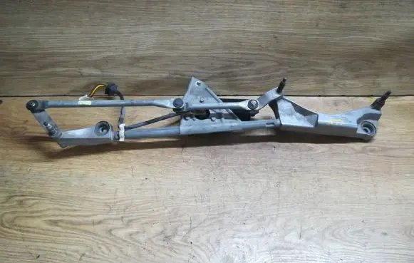Mercedes-Benz CLK A209 C209 Front wiper linkage and motor A2038240105 A203820034242 404518