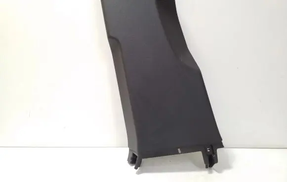 Audi e-tron (B) pillar trim (bottom) 4KE867239