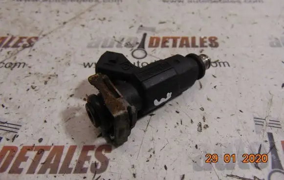 Mercedes-Benz ML W164 Fuel injector A0280155742