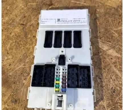 BMW 4 F36 Gran coupe Central body control module 9381101 8862560344 588D16F03